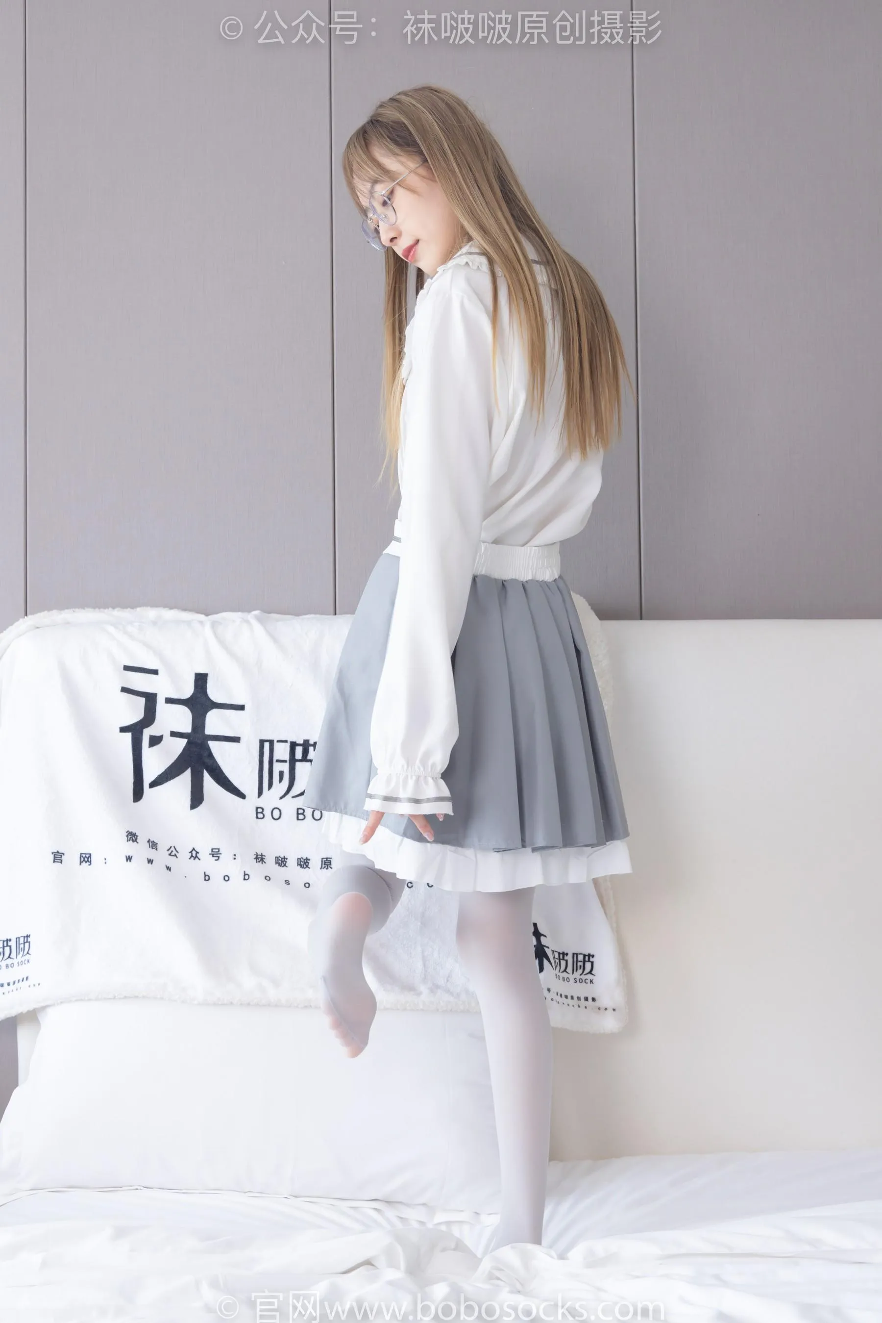 [BoBoSocks袜啵啵]NO.213 稚予-黑皮鞋、厚灰丝 [87P]插图6